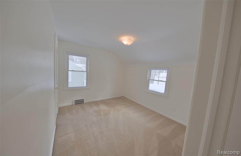 9249 Whitall Lane, Grosse Ile, MI 48138 — Photo 11