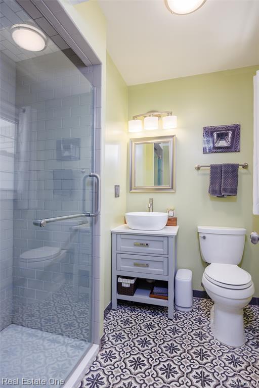 5345 Patterson Drive, Troy, MI 48085 — Photo 15