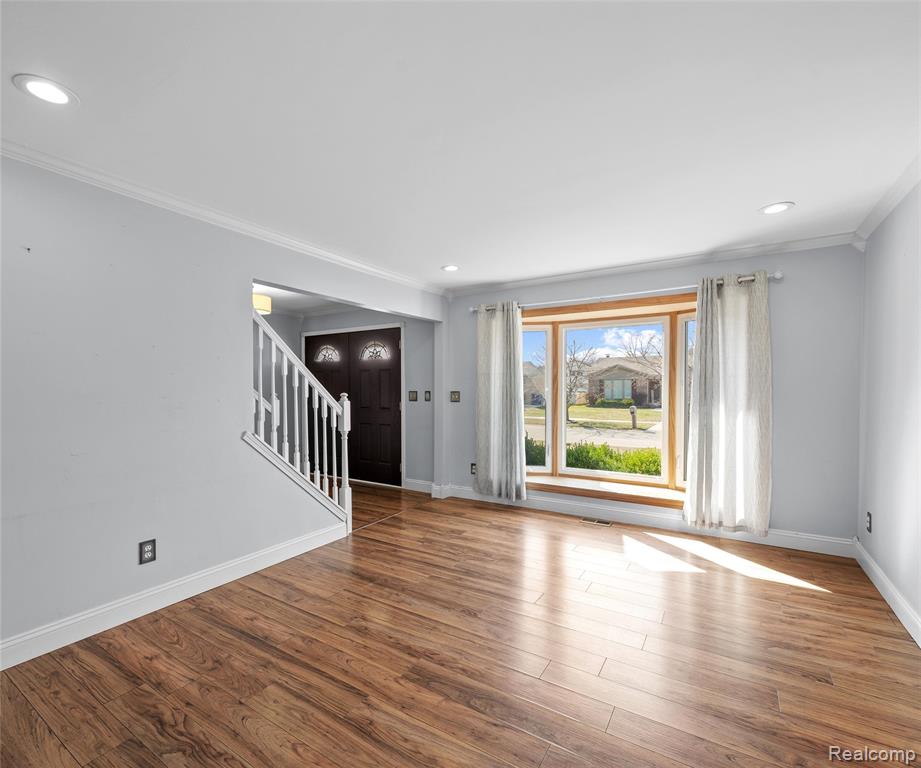 923 Kings Way, Canton, MI 48188 — Photo 9