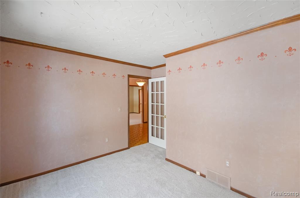 53645 Lambeth Court, Shelby Twp, MI 48316 — Photo 34