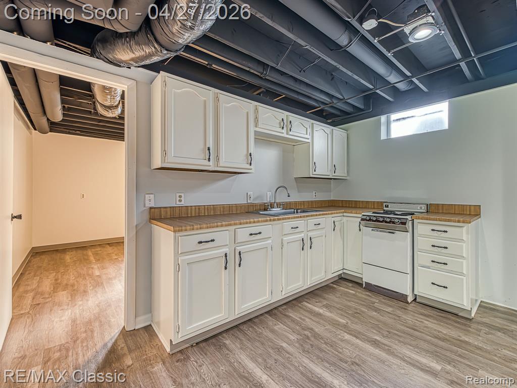 428 E Shore Drive, Whitmore Lake, MI 48189 — Photo 32