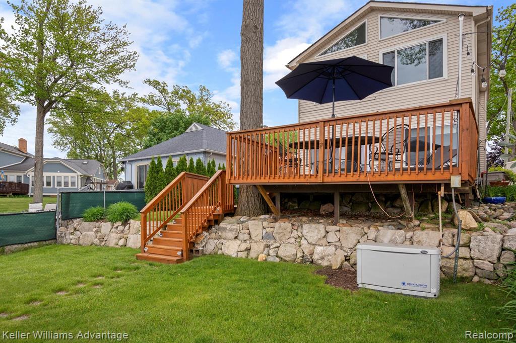 8518 CASCADE Street, Commerce Twp, MI 48382 — Photo 23