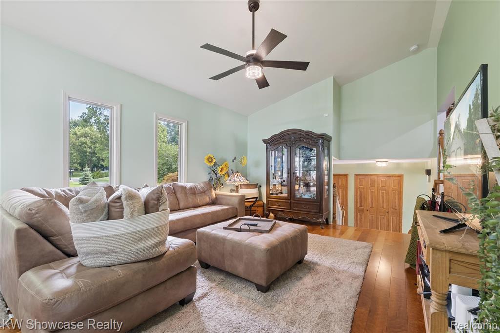 42494 E Huron River Drive, Belleville, MI 48111 — Photo 11