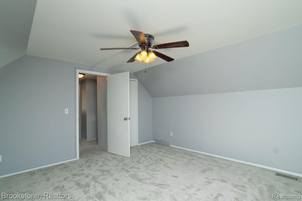49213 KIMBERLY ANN Lane, Chesterfield, MI — Photo 15