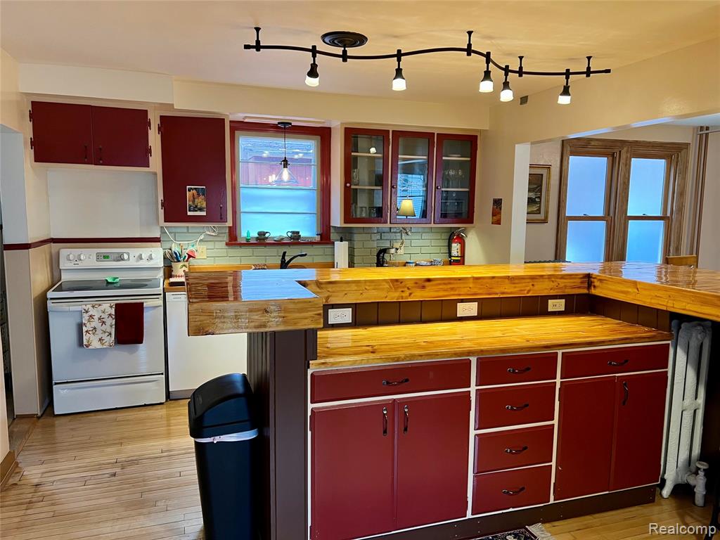 433 Pewabic Street, Laurium, MI 49913 — Photo 26
