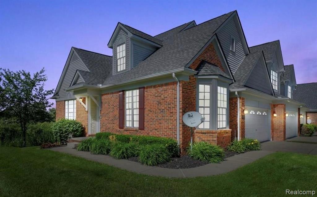 41544 Oconnor Lane, Novi, MI 48377 — Photo 2