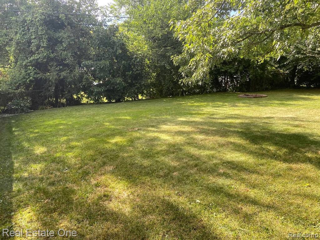5350 Military Avenue, Brighton, MI 48116 — Photo 27