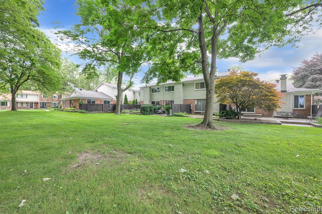 1963 WICKHAM Street, Royal Oak, MI 48073 — Photo 22