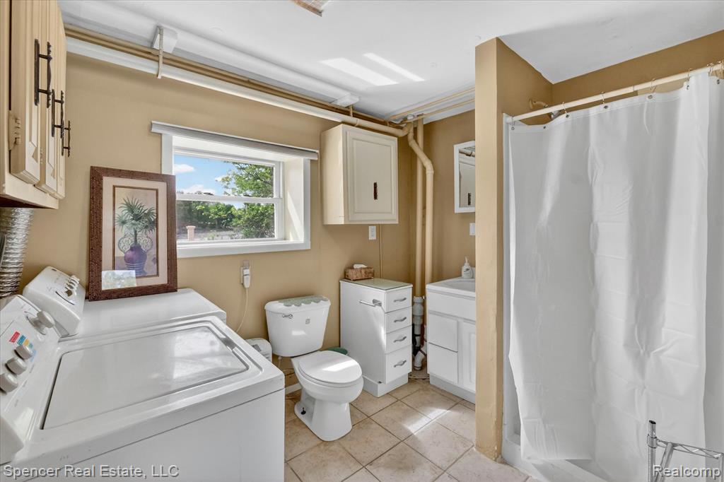 4378 Grange Hall Road, Holly, MI 48442 — Photo 38