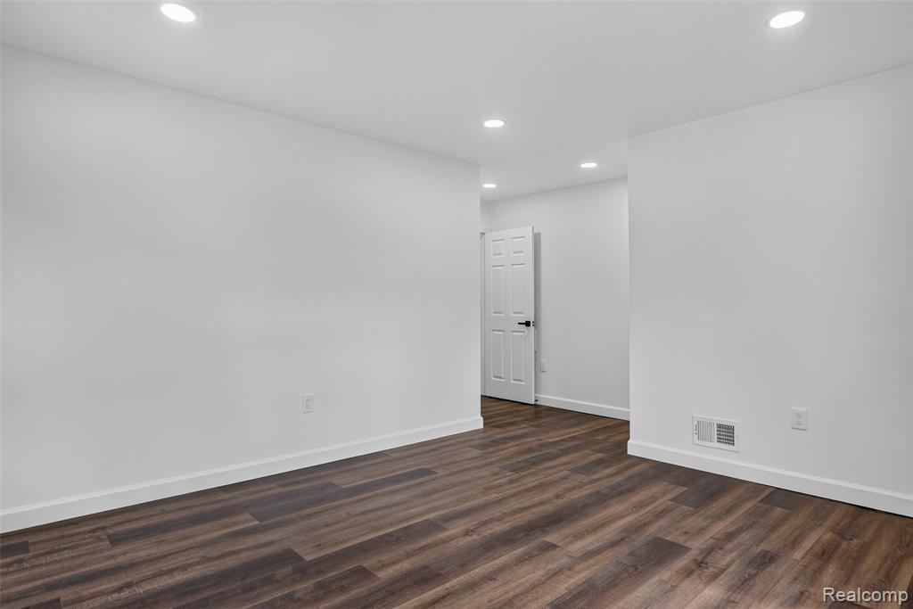 16883 Santa Rosa Drive, Detroit, MI 48221 — Photo 29