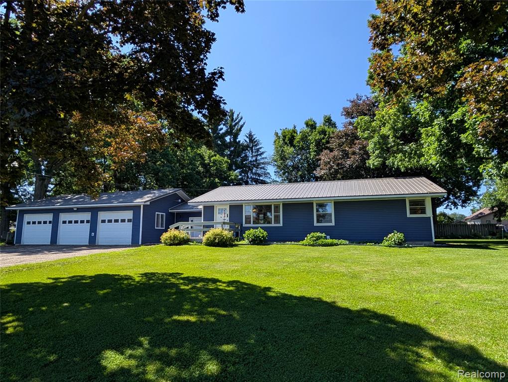 337 W Pine Street, Elsie, MI 48831 — Photo 4