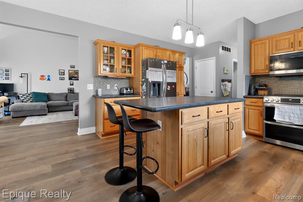 3333 Hemmingway Lane, Lambertville, MI 48144 — Photo 12