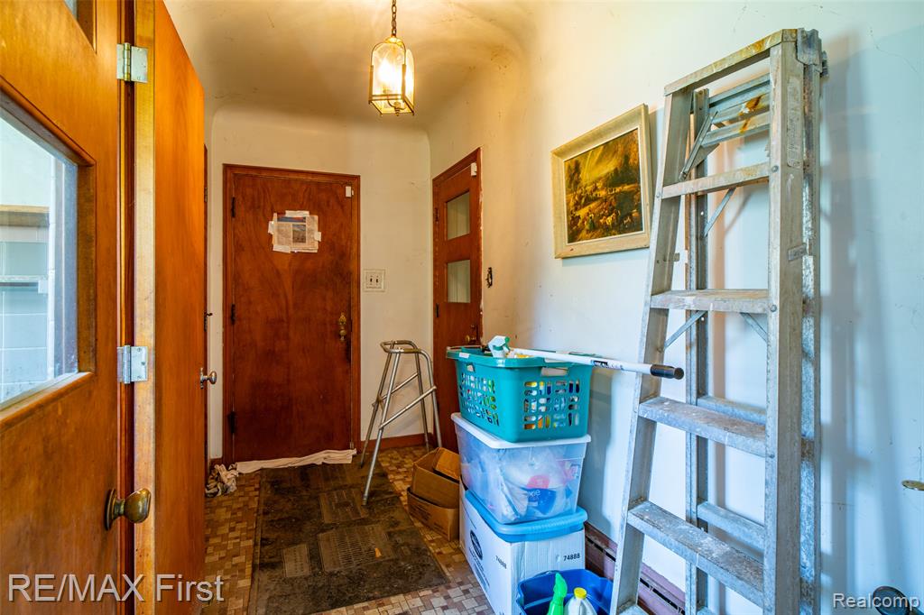 17397 Millar Road, Clinton Twp, MI 48036 — Photo 55