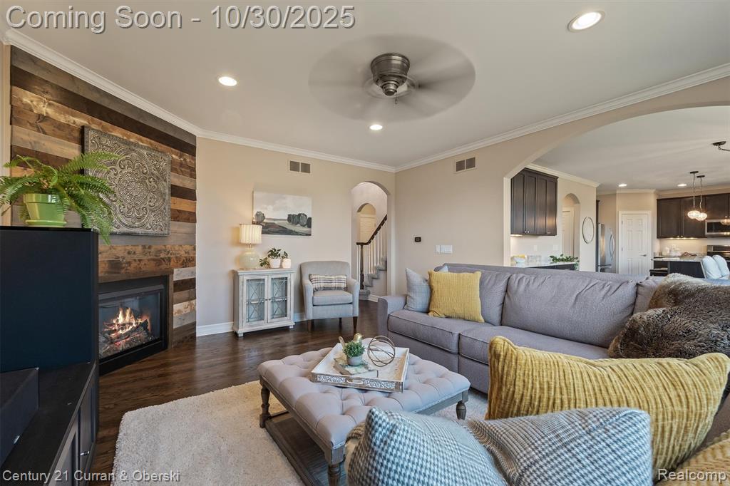 50499 Cottonwood Court, Plymouth, MI 48170 — Photo 8