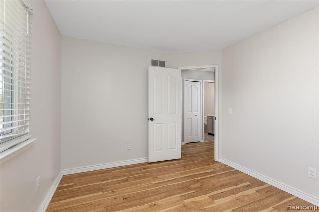 5572 JUSTIN, Ypsilanti, MI 48197 — Photo 21
