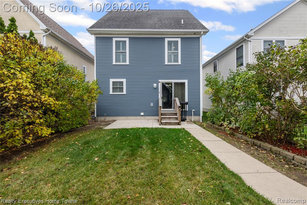 729 Oak Street, Port Huron, MI 48060 — Photo 3