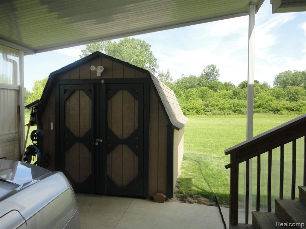 463 Edinborough Street, Temperance, MI 48182 — Photo 17