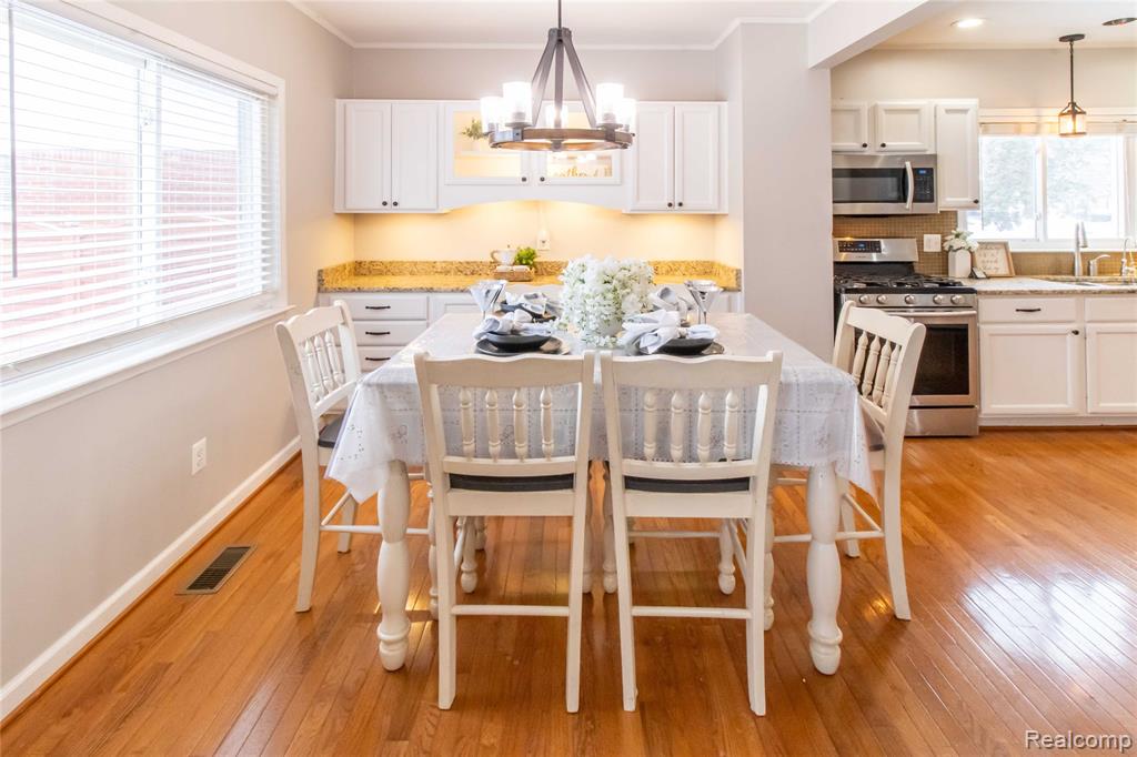 41870 Winter Court, Canton, MI 48187 — Photo 17