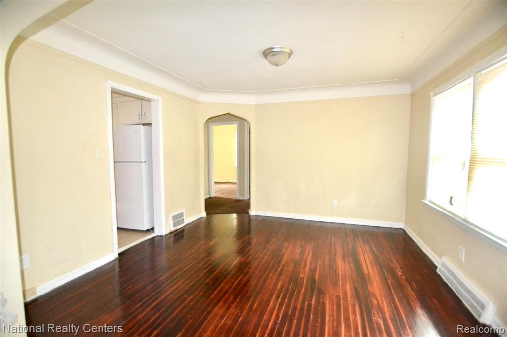 8267 Carlin Street, Detroit, MI 48228 — Photo 12