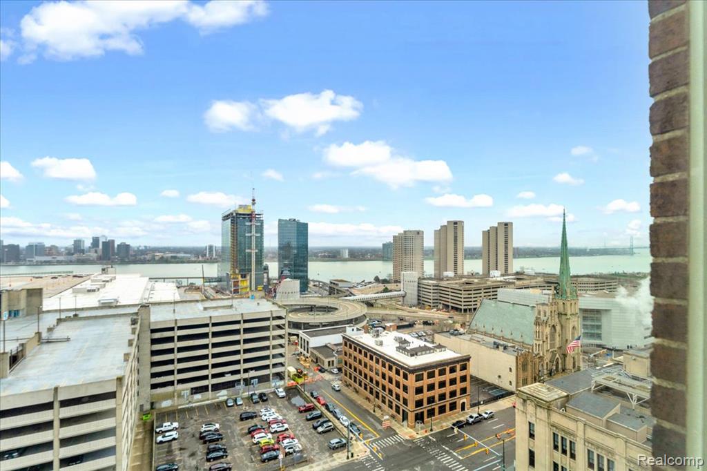 525 W Lafayette Boulevard, 16D, Detroit, MI 48226 — Photo 6