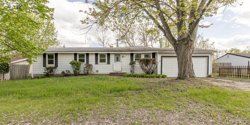 9171 Holmes Street, White Lake, MI — front exterior