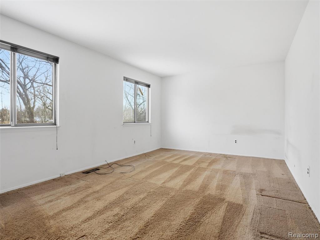 5585 Culpepper Drive, West Bloomfield, MI — Photo 22