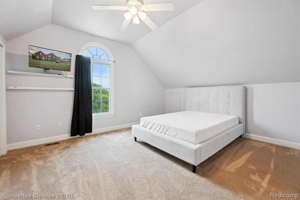 15908 CRYSTAL DOWNS E, Northville, MI 48168 — Photo 38
