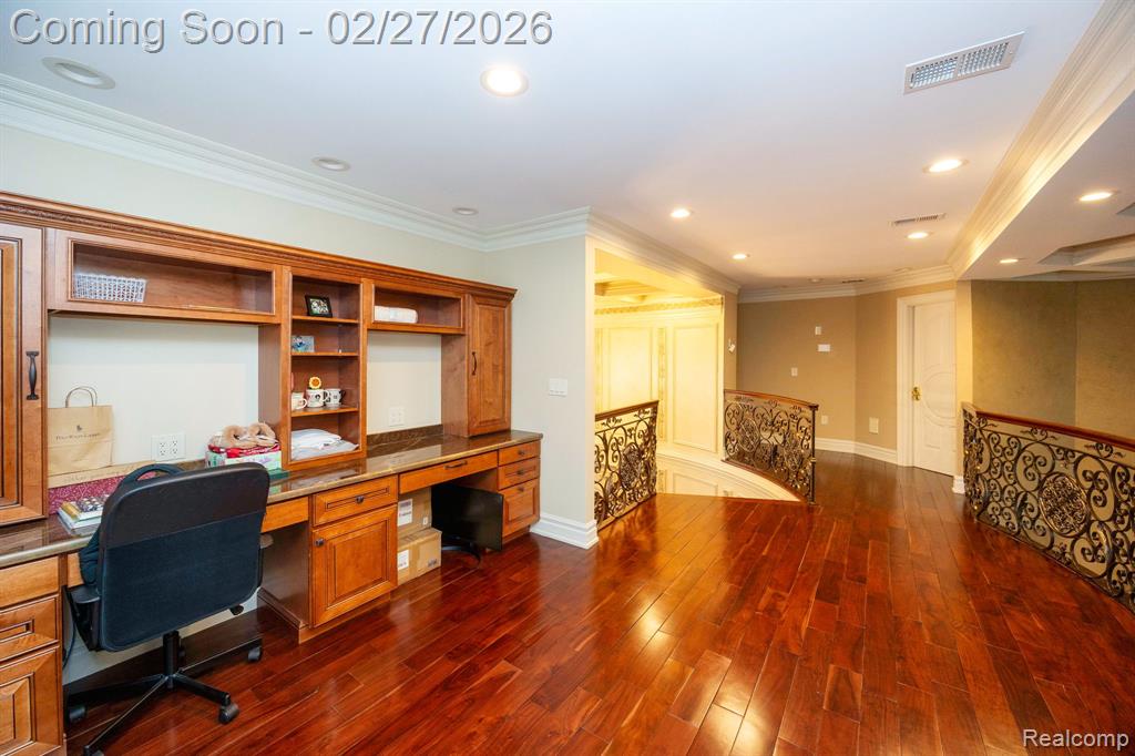 6616 Fairwood Drive, Dearborn Heights, MI 48127 — Photo 55