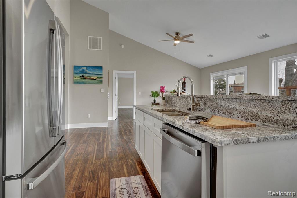 7211 Audubon Street, Algonac, MI 48001 — Photo 18