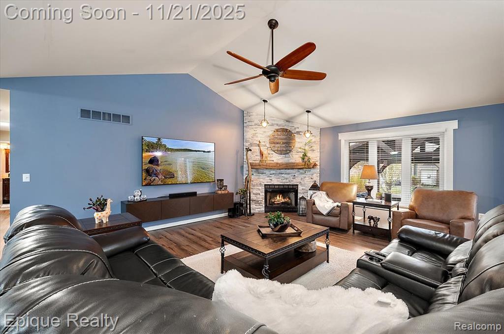 48309 Tecumseh Drive, Macomb, MI 48044 — Photo 31