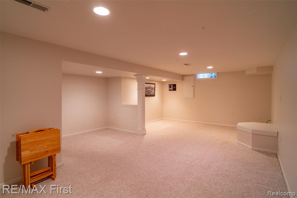 6676 Lambeth Way, Canton, MI 48187 — Photo 20