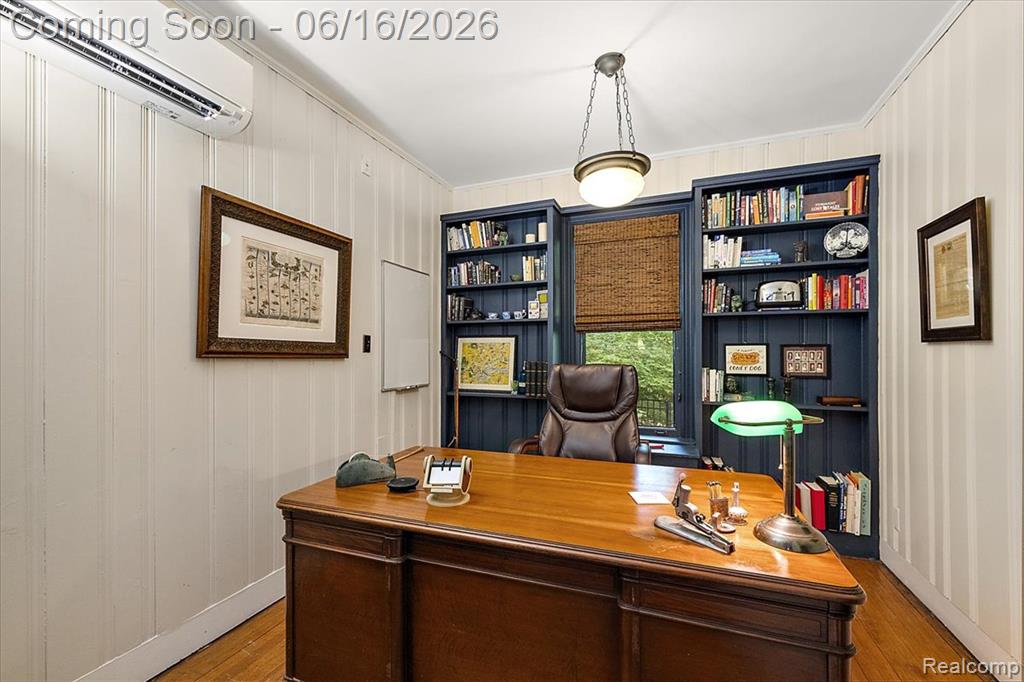 31505 Kennoway Court, Beverly Hills, MI 48025 — Photo 24