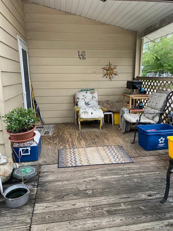 9877 ELIZABETH LAKE Road, White Lake, MI — Photo 18