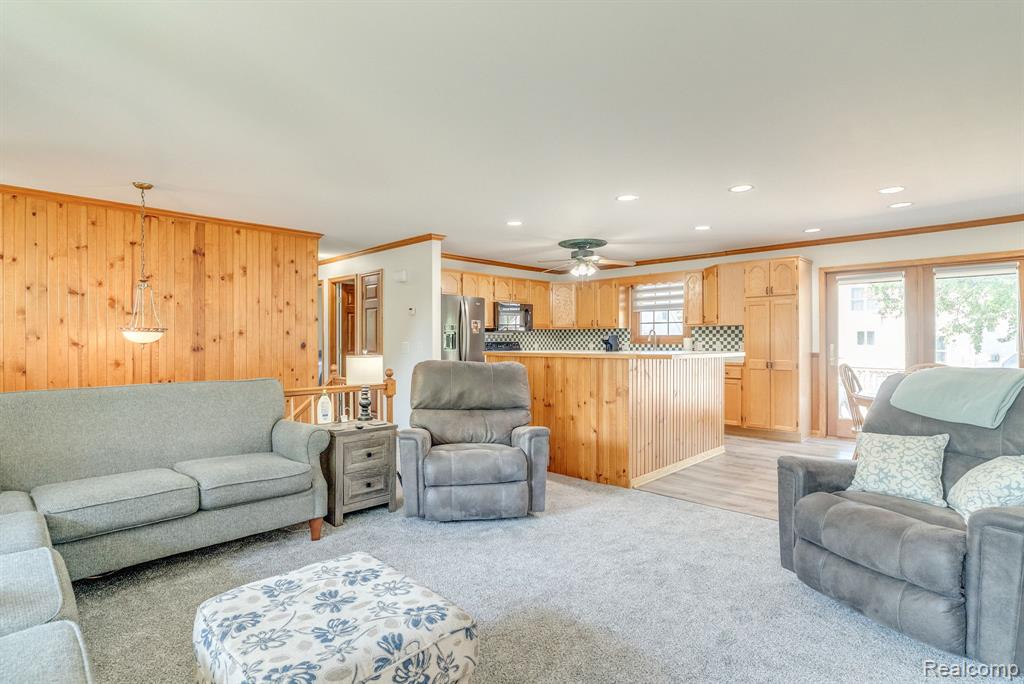 500 Connecticut Avenue, Marysville, MI 48040 — Photo 16