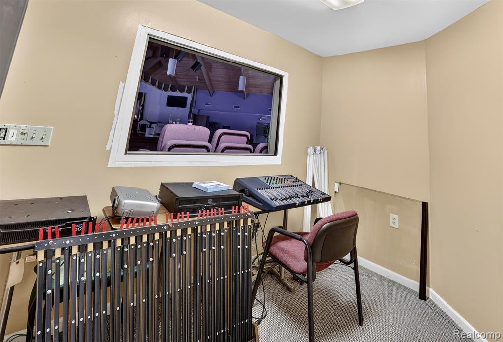 895 North Street, Vassar, MI 48768 — Photo 17