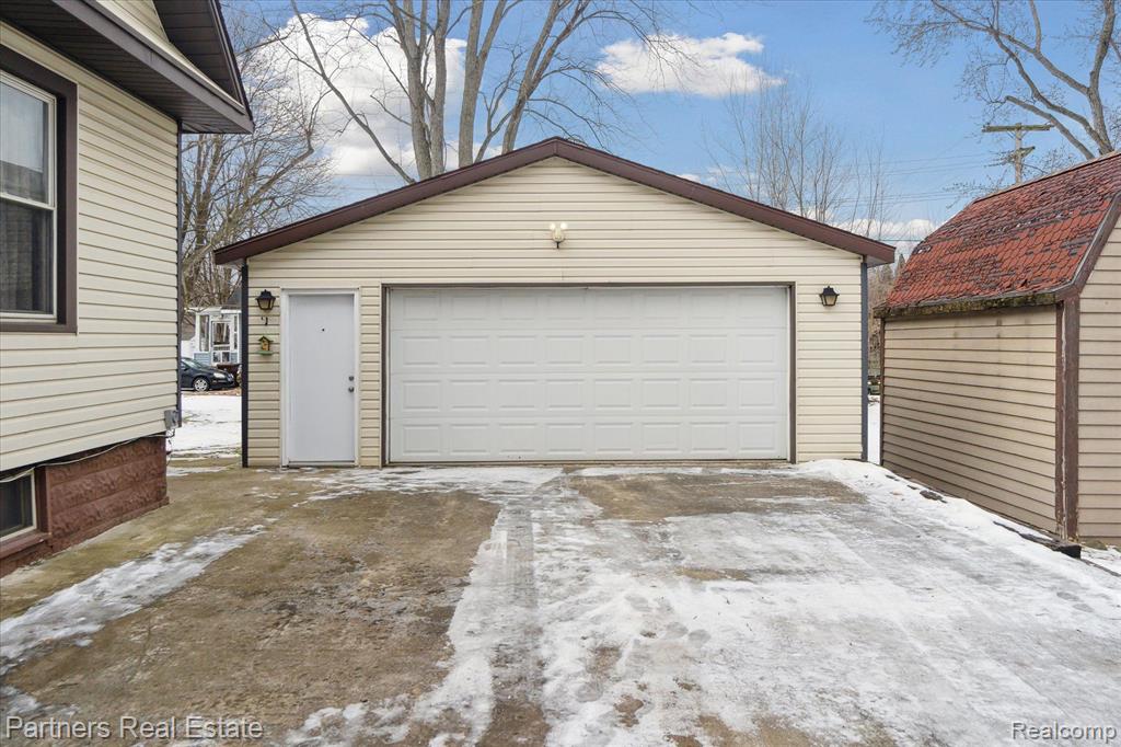503 N Main Street, Webberville, MI 48892 — Photo 30