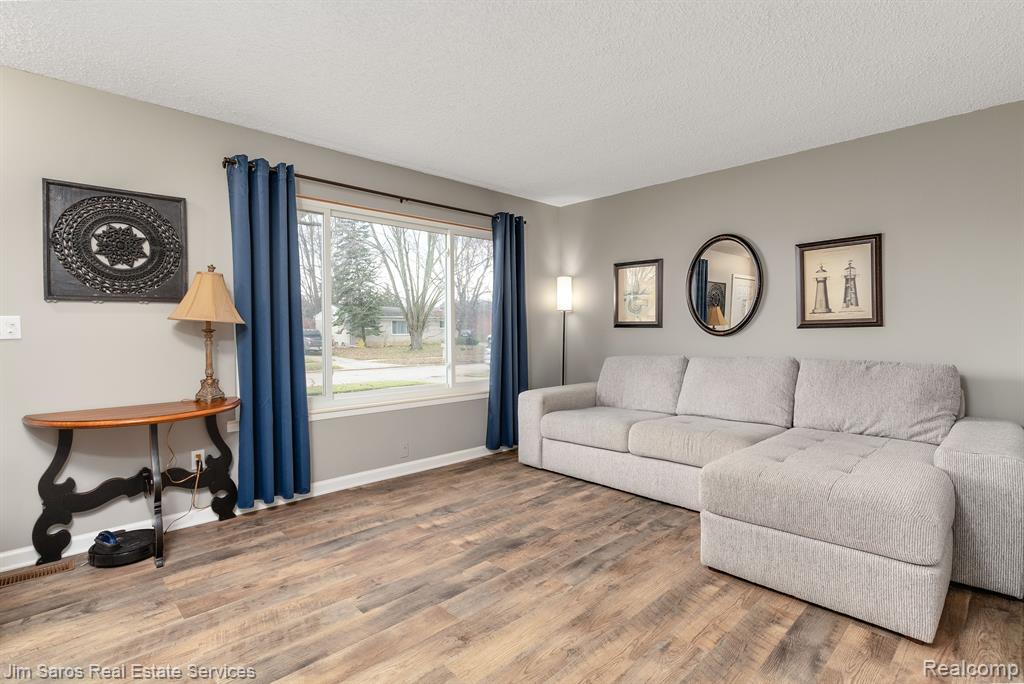 50463 ANDERS Street, Chesterfield, MI 48047 — Photo 3
