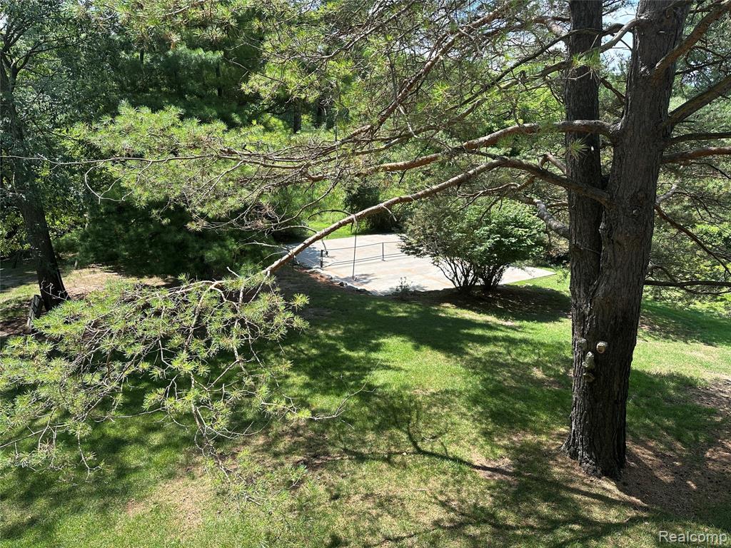 962 Hidden Valley Drive, Lake Orion, MI 48362 — Photo 24
