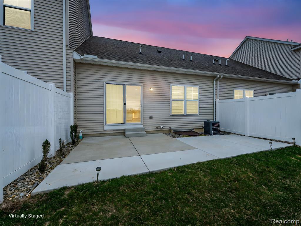 851 Plum Village Drive, Monroe, MI 48161 — Photo 6