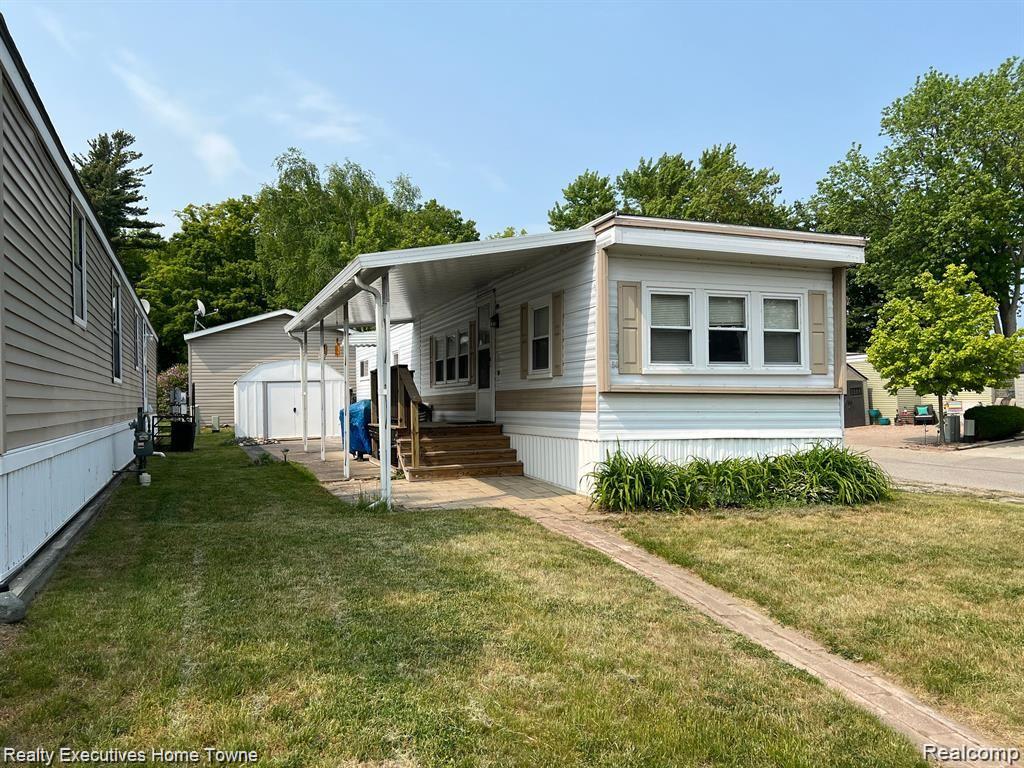 5203 MAIN Street, Lexington, MI 48450 — Photo 2