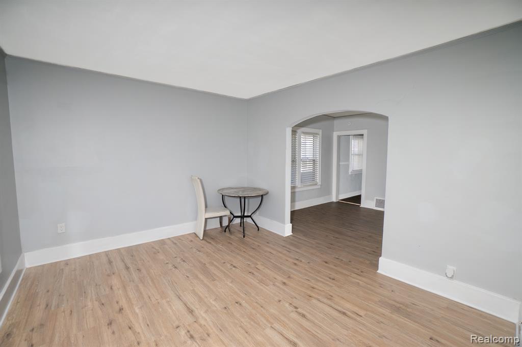 6361 Floyd Street - Photo 4