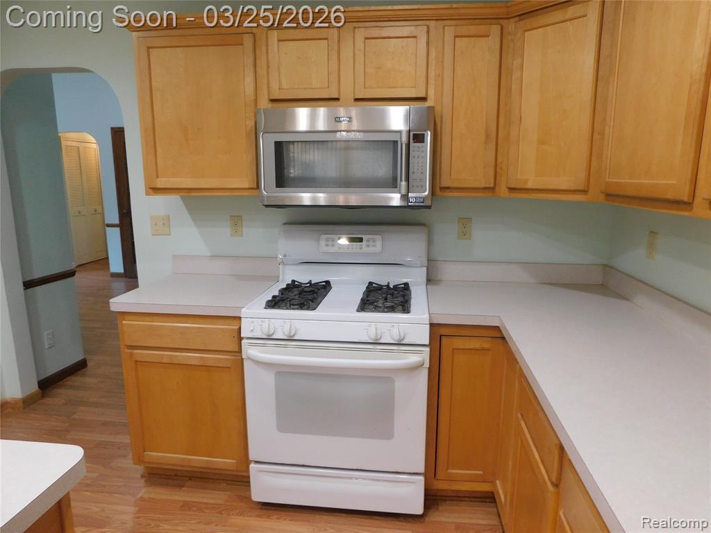 5284 Scotch Settlement Road, Almont, MI 48003 — Photo 10
