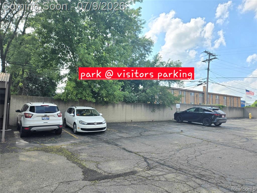 5251 Highland Road, 214, Waterford, MI 48327 — Photo 4