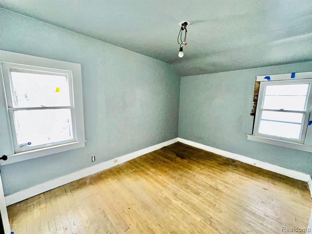 9252 WARD Street, Detroit, MI 48228 — Photo 21