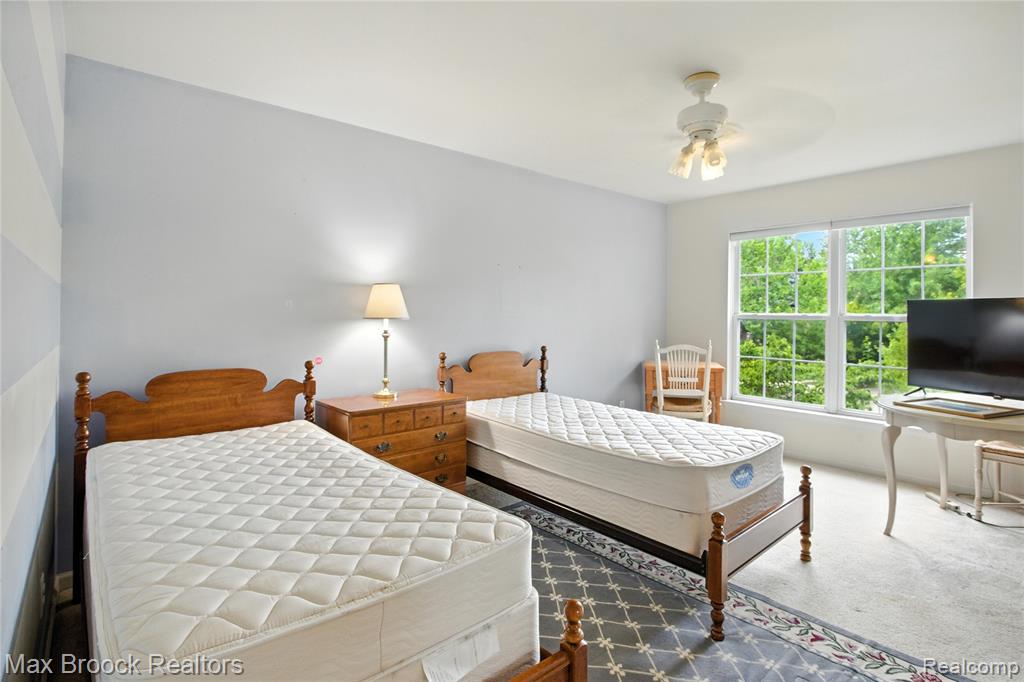 46859 Hendrie Court, Canton, MI 48187 — Photo 24