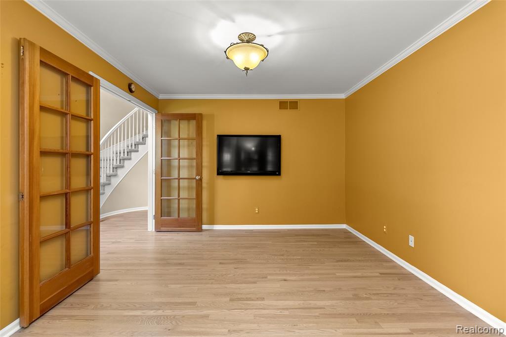 5648 Whitfield Drive, Troy, MI 48098 — Photo 11