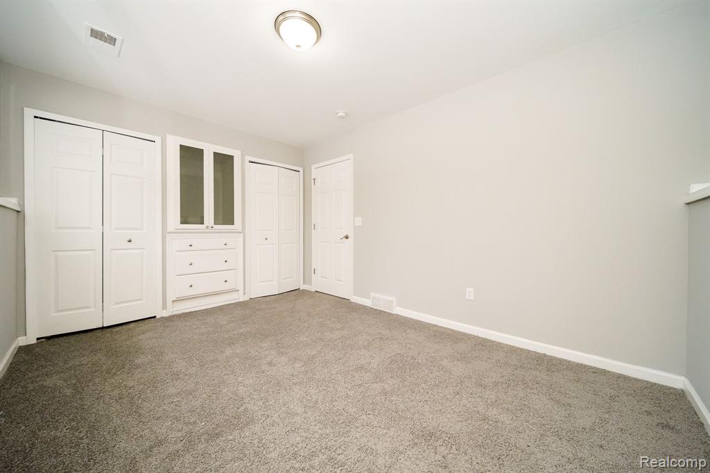 5266 ARGENTINE Road, Howell, MI 48855 — Photo 55