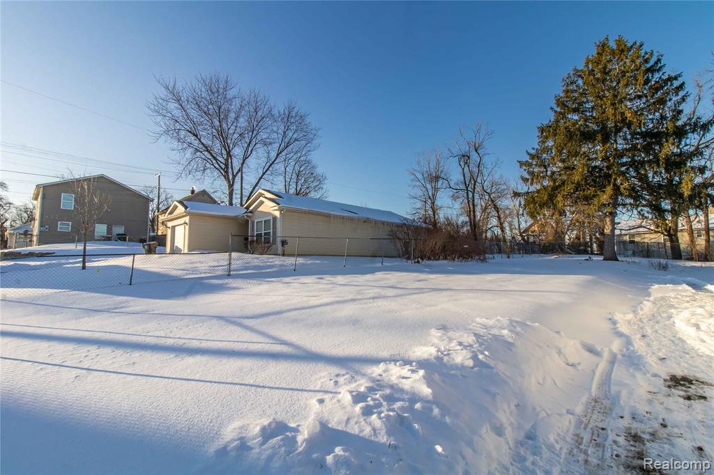 67 Wall Street, Pontiac, MI 48342 — Photo 45