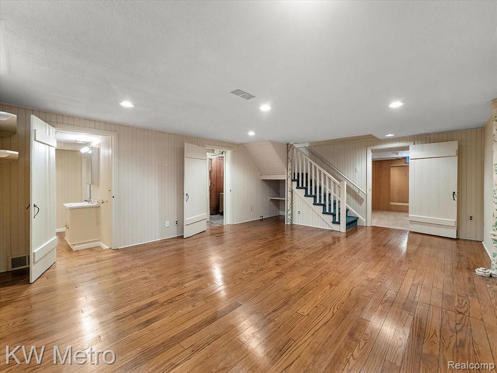 340 Kercheval Avenue, Grosse Pointe Farms, MI 48236 — Photo 27