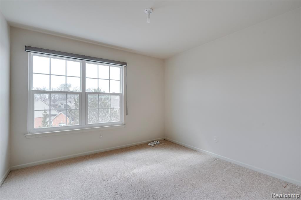 432 CHERRY ORCHARD Road, Canton, MI 48188 — Photo 21